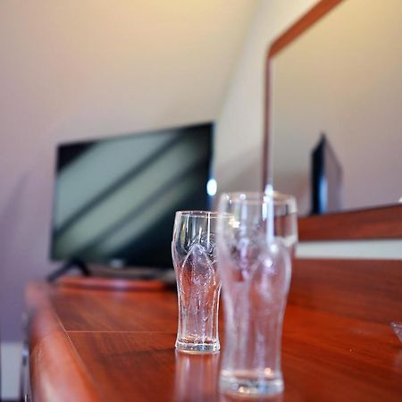 Bed and Breakfast Gosciniec Czarci Mlyn Бендзин Экстерьер фото